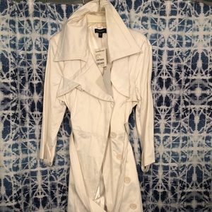 Satin trench